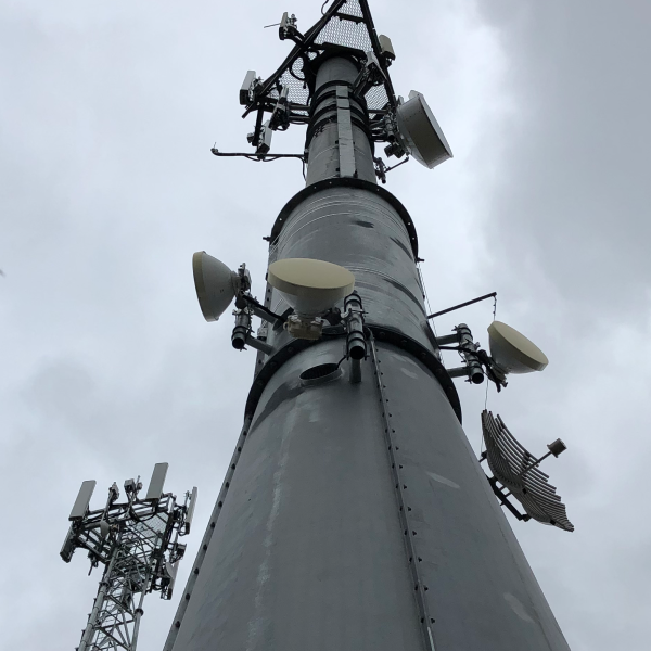 nbn telecommunications tower with antennas used to deliver Fixed Wireless broadband services.